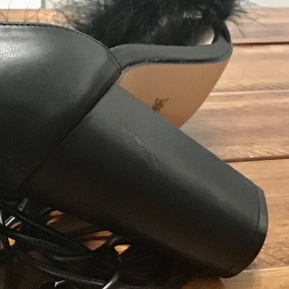 BCBGeneration Bing Heeled Sandal~Black~Size 8 - Picture 10 of 12